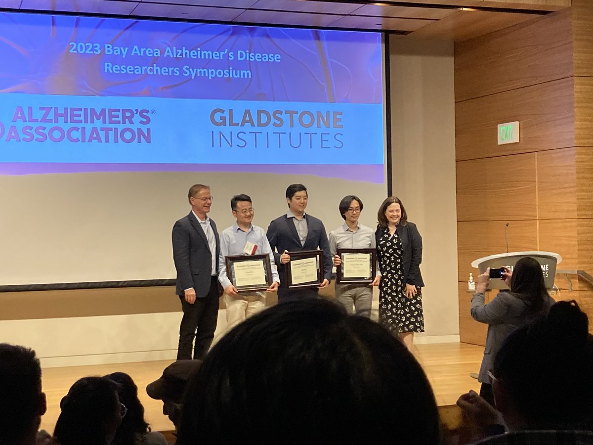 IanOh_'s tweet photo. Honored, as a northern Californian AND Nevadan, to take P3 at the @AlzNorCalNorNev 2023 symposium poster awards! Many thanks to @glowing_protein &amp; @AbhijitSatpati for design/figure support and of course @grinberg_t for her invaluable mentorship. @GrinbergLab https://t.co/a6WyJuX6aM