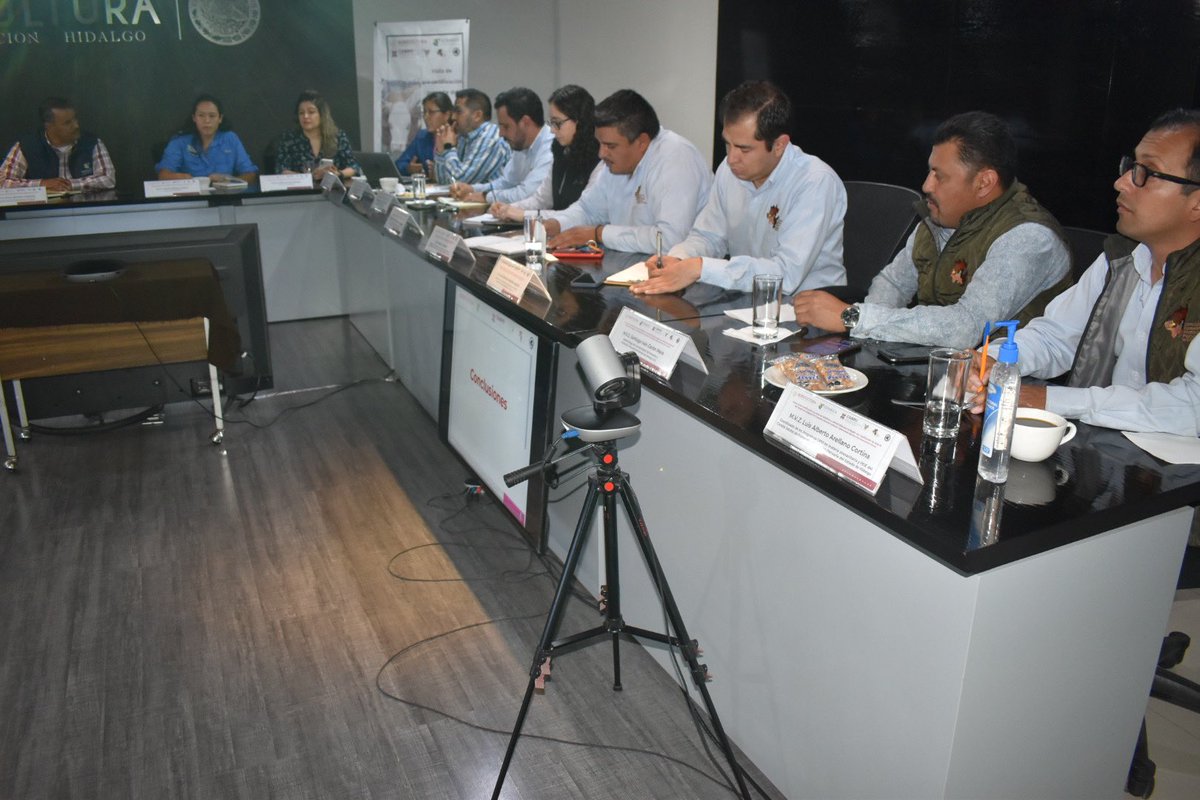 cefpphidalgo's tweet image. Con total agradecimiento de parte del personal de este Comité hacia el grupo revisor SENASICA y APHIS-USDA, la Secretaría de Agricultura, Gobierno del Estado, la Representación del SENASICA en Hidalgo, la CNOG, la UGRH y SINIIGA, concluye la visita de pre-certificación en Tb