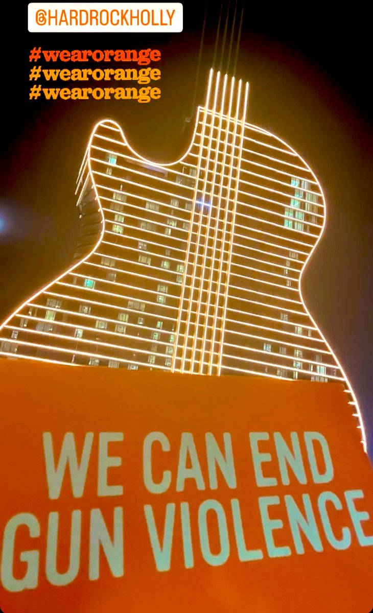 ania_4safety's tweet image. We can end gun violence!  @HardRockHolly #Florida #WearOrange #GunSenseNow