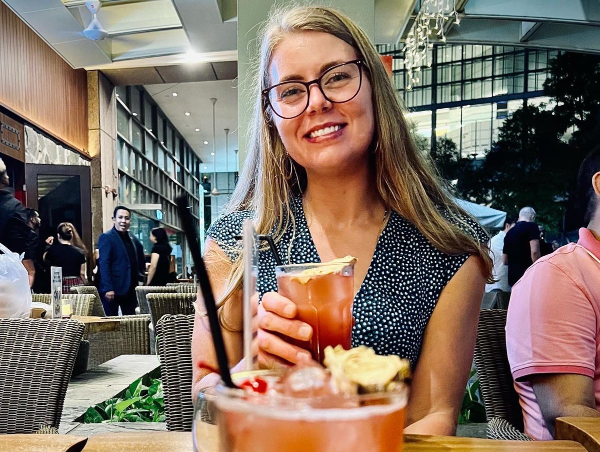 Ascano Lab (@ascanolab) on Twitter photo Winding down another great day at #RNA23 🇸🇬, with <a href="/samlisy_/">Sam Lisy</a> and colleagues. Singapore slings! <a href="/RNA_biologist/">Sujatha Jagannathan</a> @HoggLab <a href="/NRGuydosh/">Nick Guydosh</a> <a href="/RNASociety/">The RNA Society</a> Winding down another great day at #RNA23 🇸🇬, with <a href="/samlisy_/">Sam Lisy</a> and colleagues. Singapore slings! <a href="/RNA_biologist/">Sujatha Jagannathan</a> @HoggLab <a href="/NRGuydosh/">Nick Guydosh</a> <a href="/RNASociety/">The RNA Society</a>
