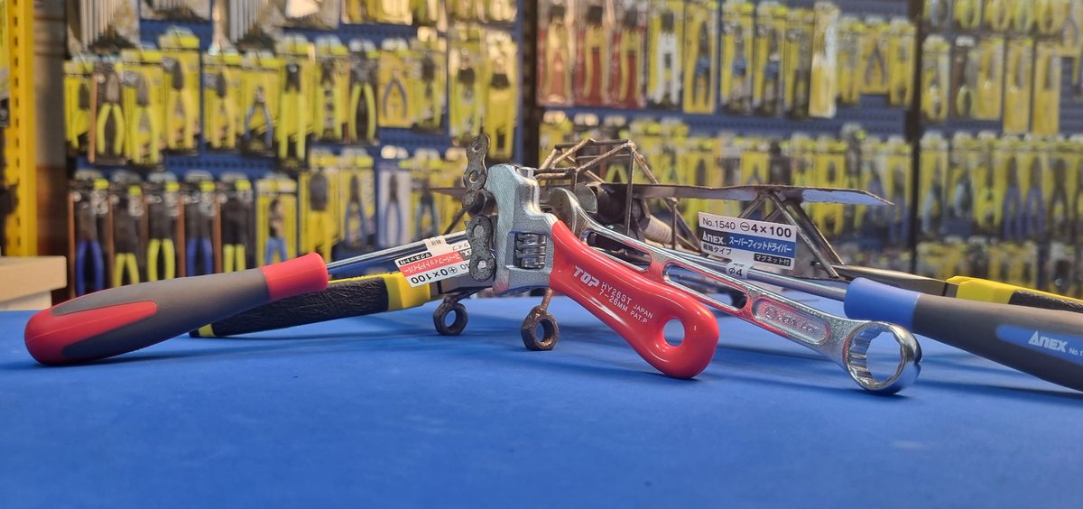hatok2012's tweet photo. Saturday, light work and rest with family.  Do any of you have the same hobby of repairing airplanes with me?
 Come to HATOK to experience products from Japan 
#hatoktol #hatok #tooljapan #tsunodatool #asahitool #toptool #anextool @tsunodatool @top_tool @asahitools https://t.co/P5q9lif84u
