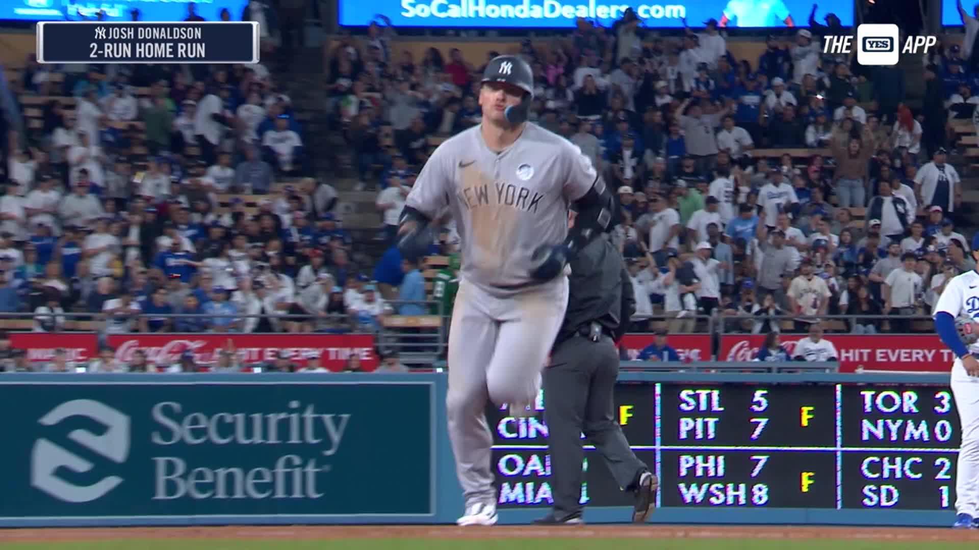 Yankees at Dodgers / Twitter