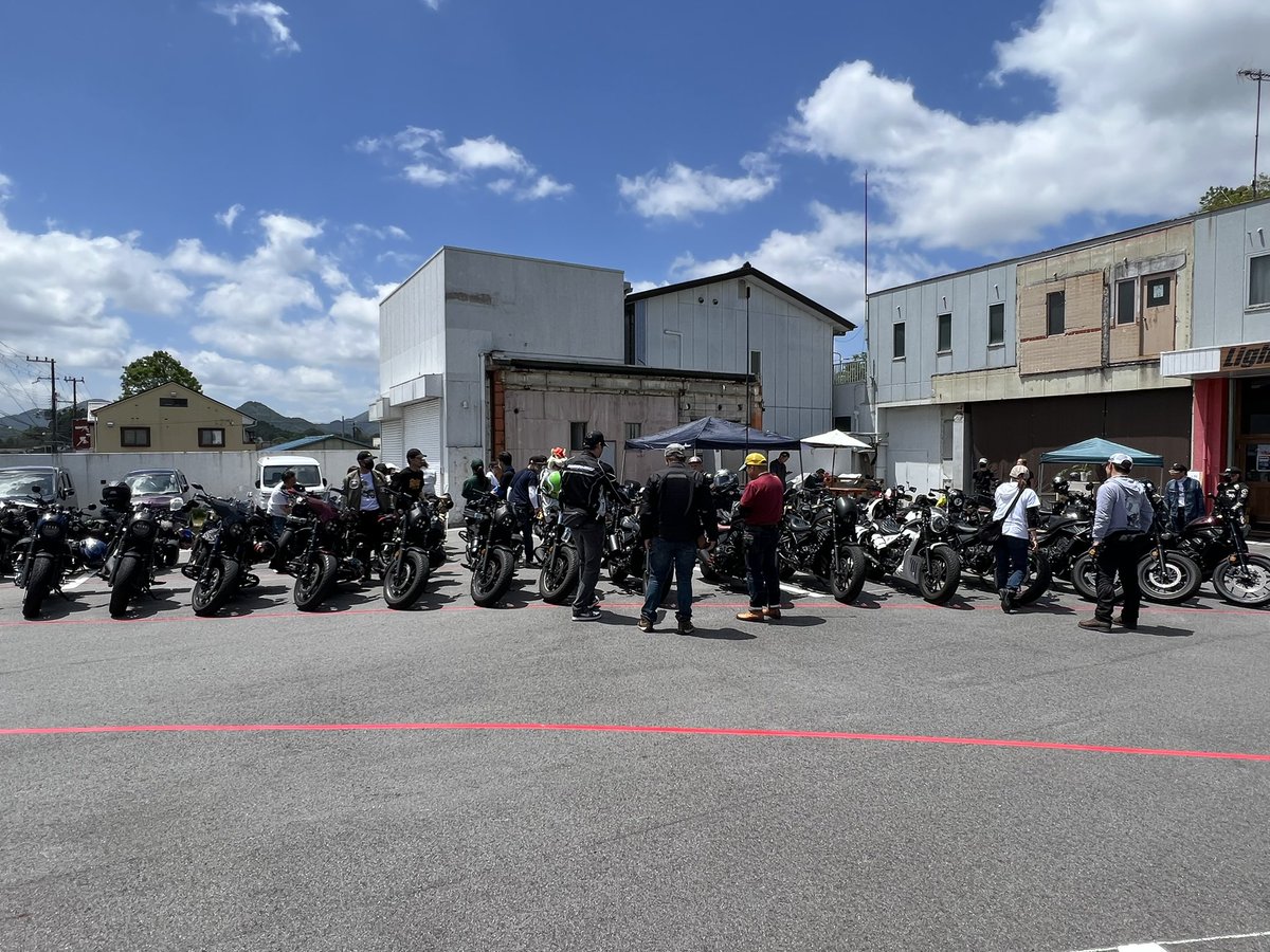 azism_XSR700's tweet photo. 個性豊かなレブルが沢山集まってきてます👏✨
#RLM23
#レブル250
#レブル500
#レブル1100
#全日本レブル会 https://t.co/whV4sNSjKy