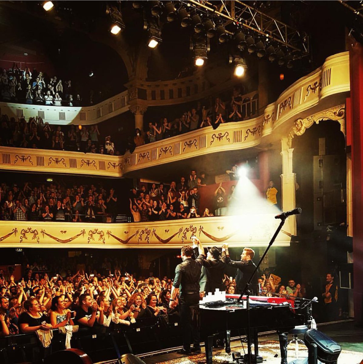 #Repost @GavinDeGraw 
O2 Shepherds Bush Empire, London 
June 2017
📷: Matt Pih