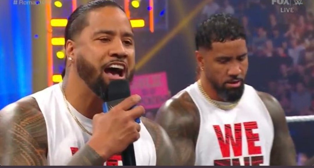 THIS WAS ONE OF THE BEST SEGMENTS I'VE EVER SEEN ROMAN HUGGING JIMMY AND SOLO JOINING THE USOS THEN TURNING ON THEM THE EMOTIONS WERE UNREAL!

FANTATSIC ENDING! #SmackDown