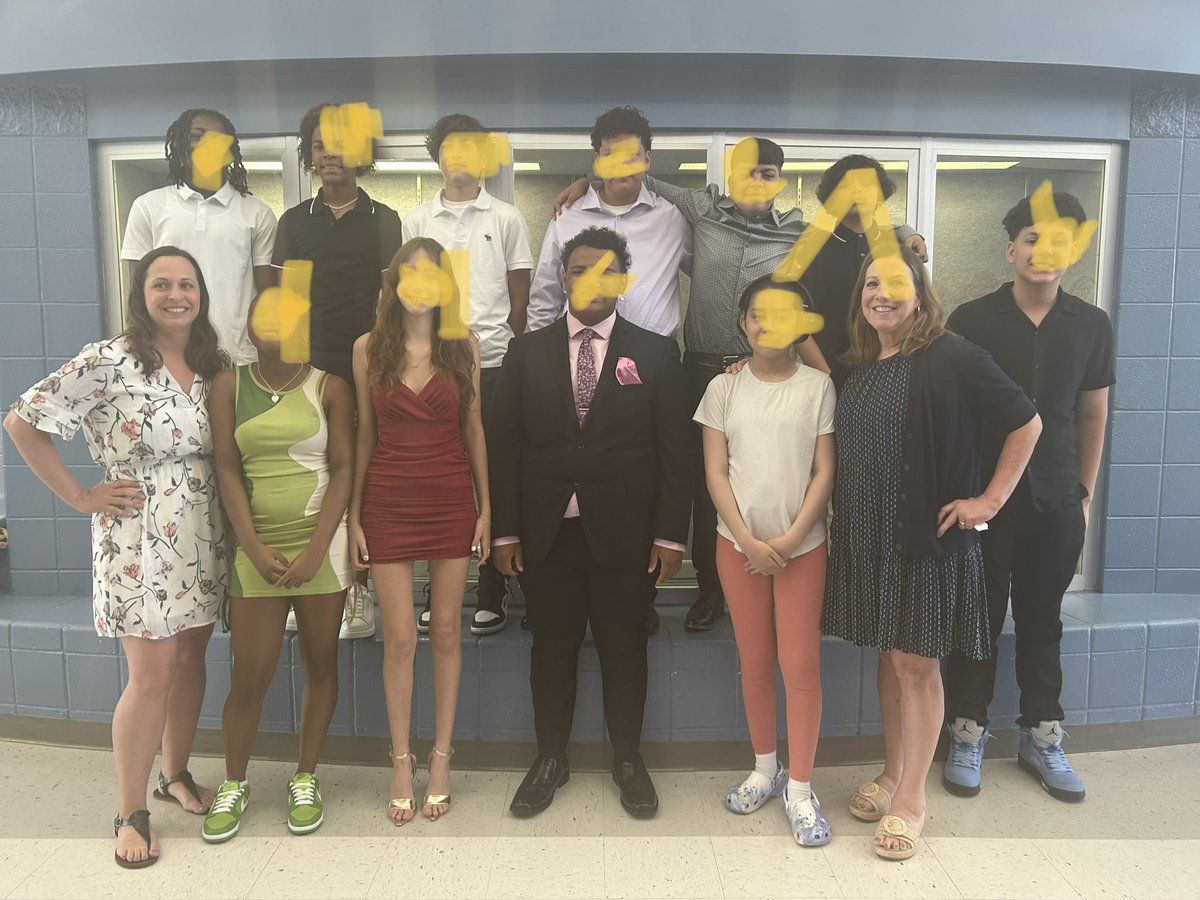 Elizabeth Mancilla tweet media