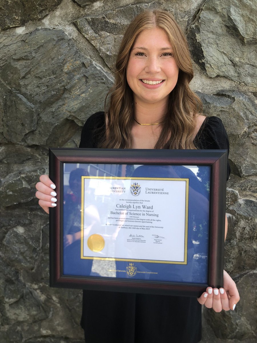 So proud of my daughter, who graduated yesterday from Laurentian University. 👩‍🎓🥳🎉❤️