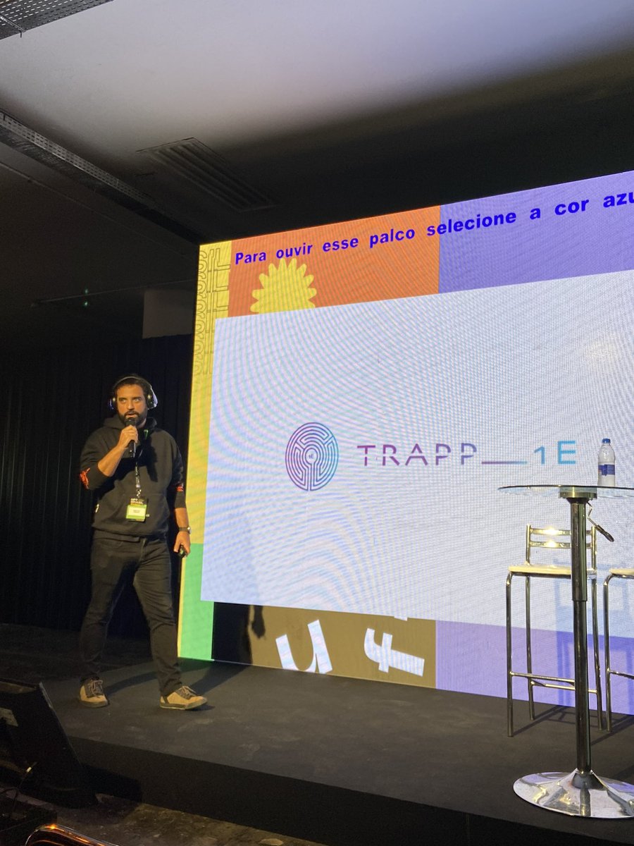 Talking about @trapp_1e at @_nft_brasil !