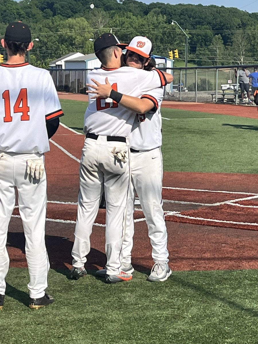 Not the outcome we wanted, but i loved every minute playing with you! Lane you taught me to keep striving even through tough times. The energy, effort, passion, and grit that you brought to this team was something very special. Love ya big bro❤️ <a href="/LaneHutchinso11/">Lane Hutchinson</a>