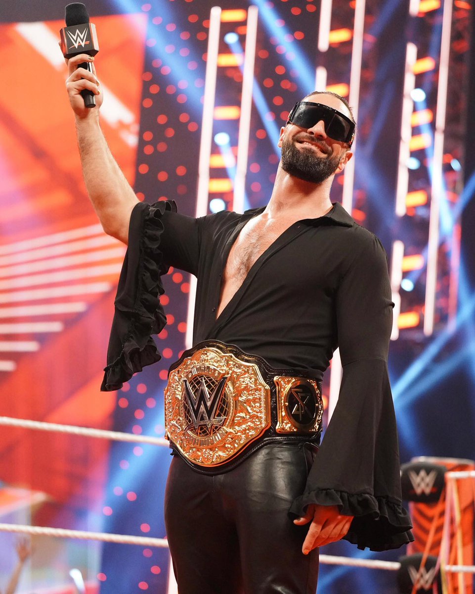 rollinsarmywwe's tweet photo. Seth Rollins WWE Raw Extra Digitals! ❤️🔥

@WWERollins | #WWERaw | #SethRollins 
#TeamRollins | #RollinsForever | #RollinsArmy https://t.co/FzuGD5MCxi