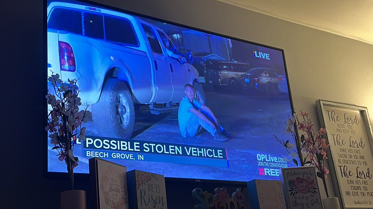 Texasgal84's tweet image. And charging my taser now!!! #zapzap #OPLive @wendollita @Blissurd