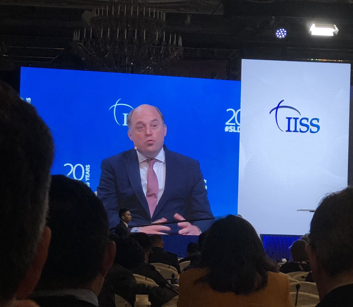 VNiquet's tweet image. 🇬🇧 #defsec #BenWallace given the opportunity of long answers at #SLD23 . Fair play 😊