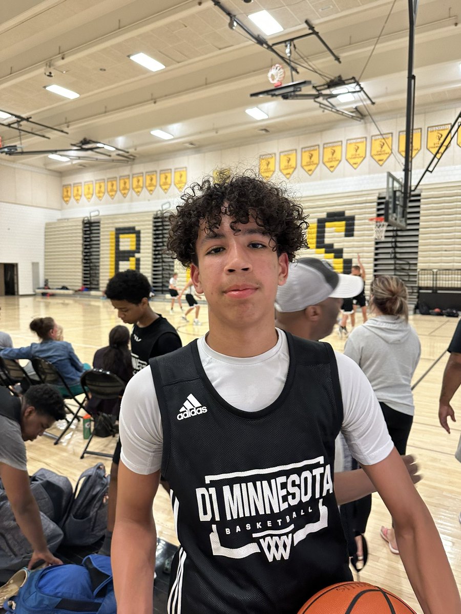 Kobbe Ellis of @adidasD1MN 2026 Culp is a gifted 3-level scorer. He knows how to move away from the ball and he can get his buckets in a variety of ways. @PHCircuit #NHRState