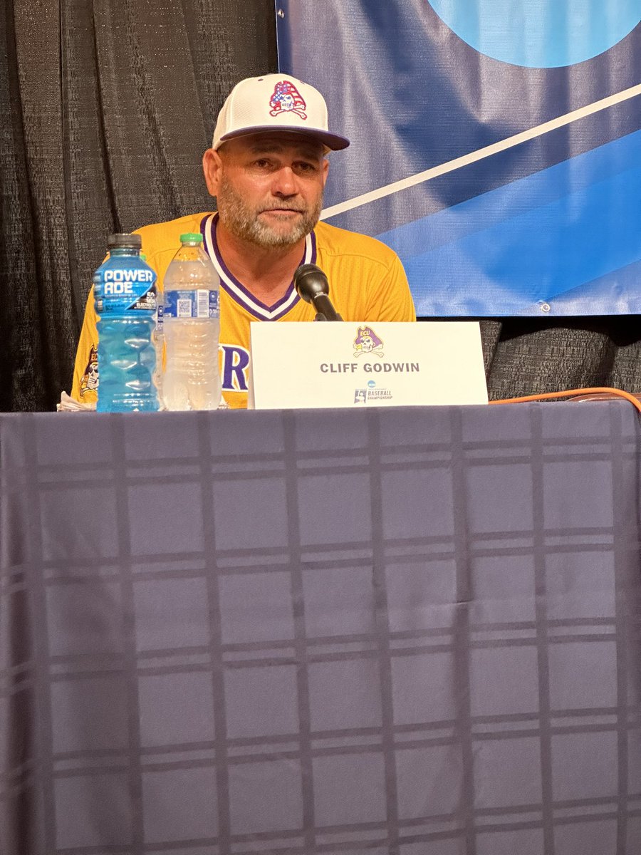 “It’s one game. Our guys played well tonight. Get some rest tonight and we have to play a really good UVA team tomorrow”
ECU Coach Cliff Godwin on this win providing confidence for tomorrow 
#TheVoiceofthePirateNation🏴‍☠️