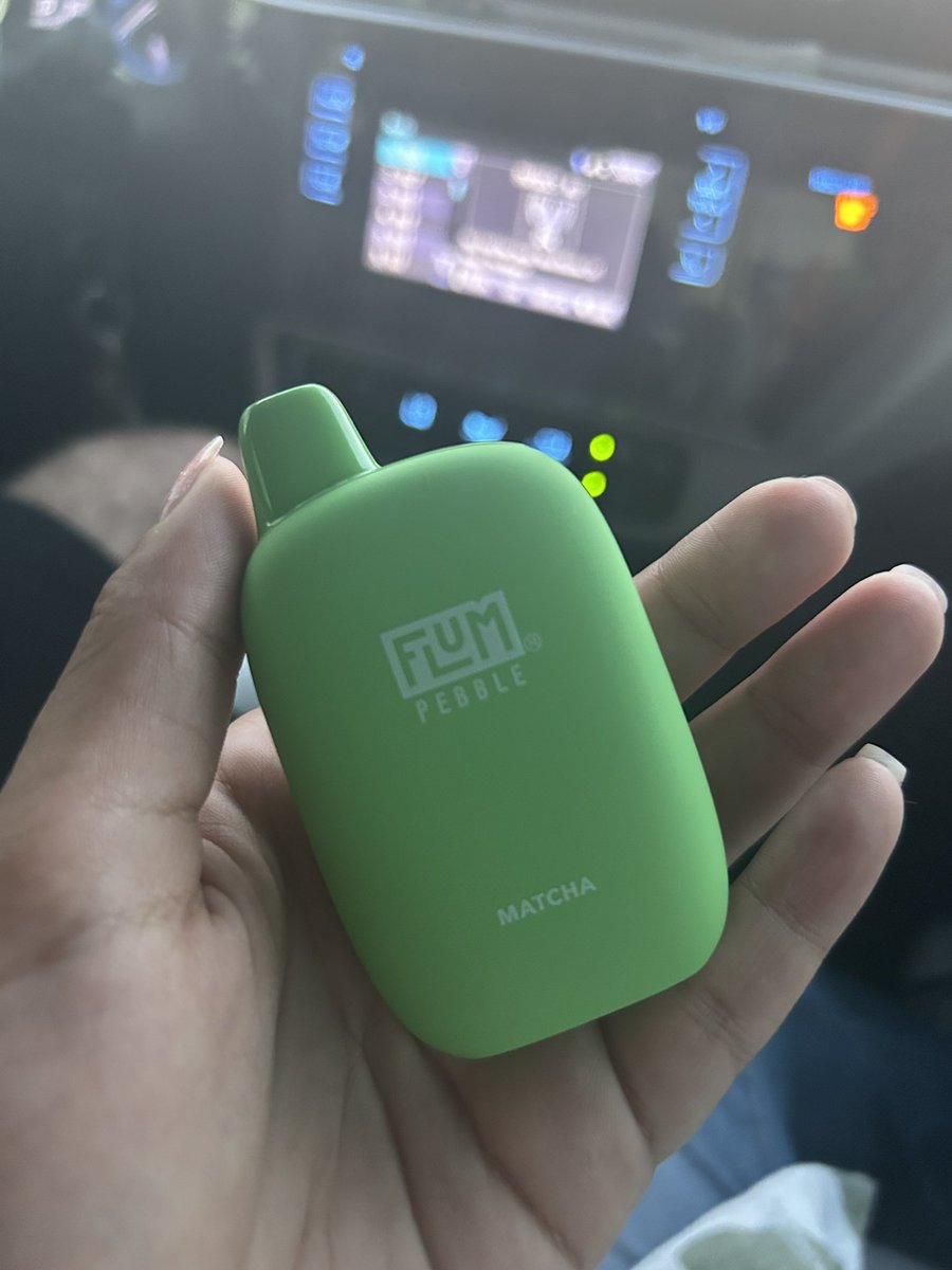 vanessa ☁️ tweet media