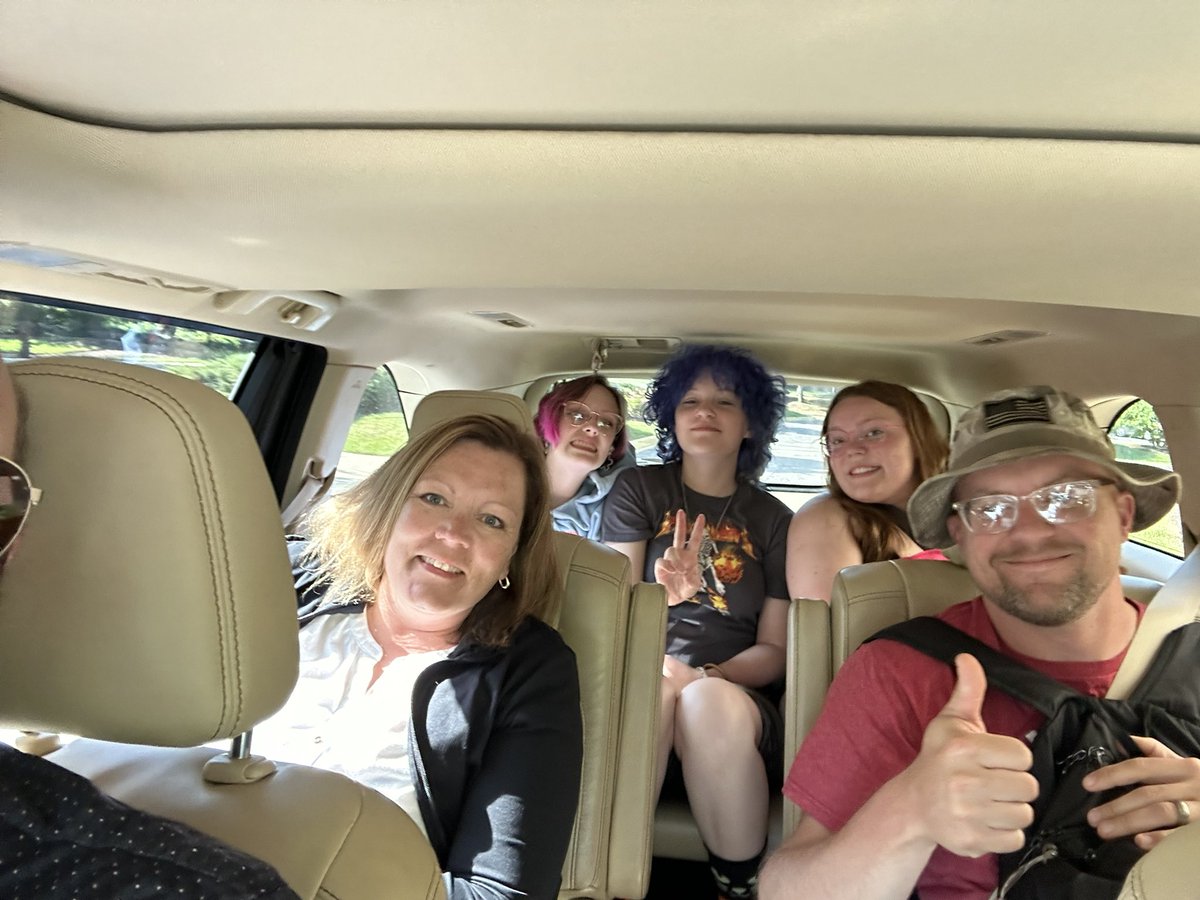 Le Mars Big Red Band tweet media