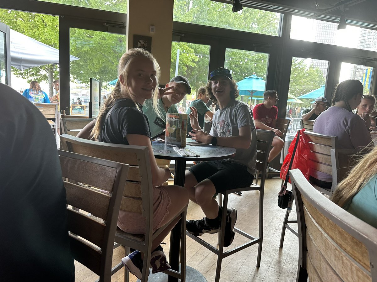 Le Mars Big Red Band tweet media