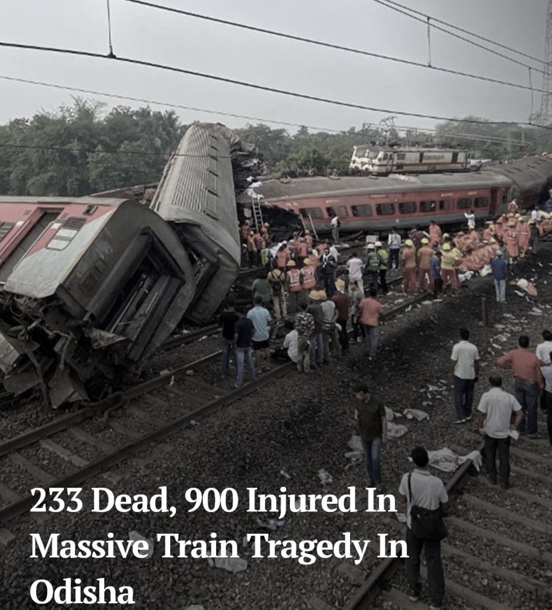 💔 
#OdishaTrainAccident
