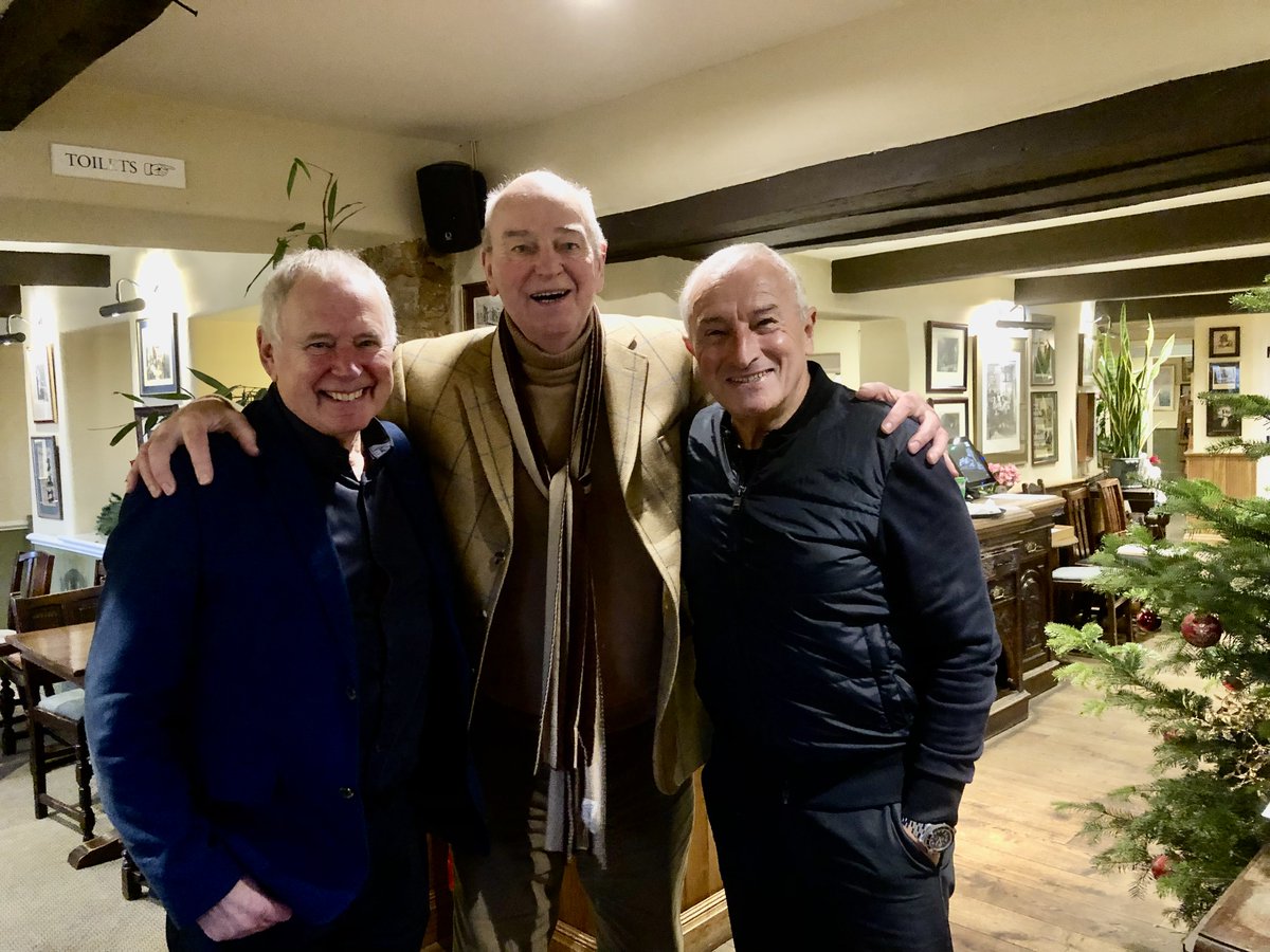 nhtaylor44's tweet photo. Tickets now on sale via @TicketSource for " Behind The Mics " - a @bromsgrovewords Event as part of @BromsgroveFest on Wednesday, July 12th at @SportingFC. Full details at https://t.co/ePD6uv1Nz6 https://t.co/44aHxlJySt