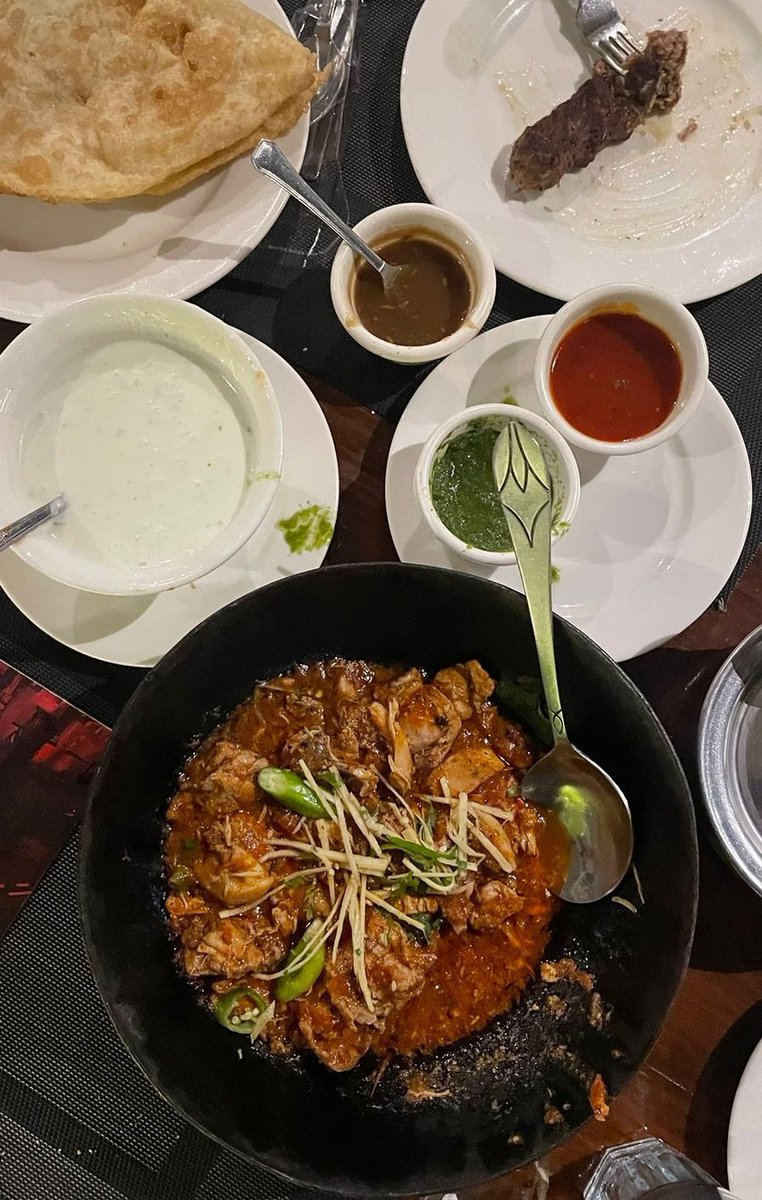 faizanlakhani's tweet photo. The Roti Gang gathered again, this time to celebrate Junaid's historic marathon run, enjoyed some high calory food, and discussed the importance of staying on track for success in the long run. https://t.co/xFxuseKewM