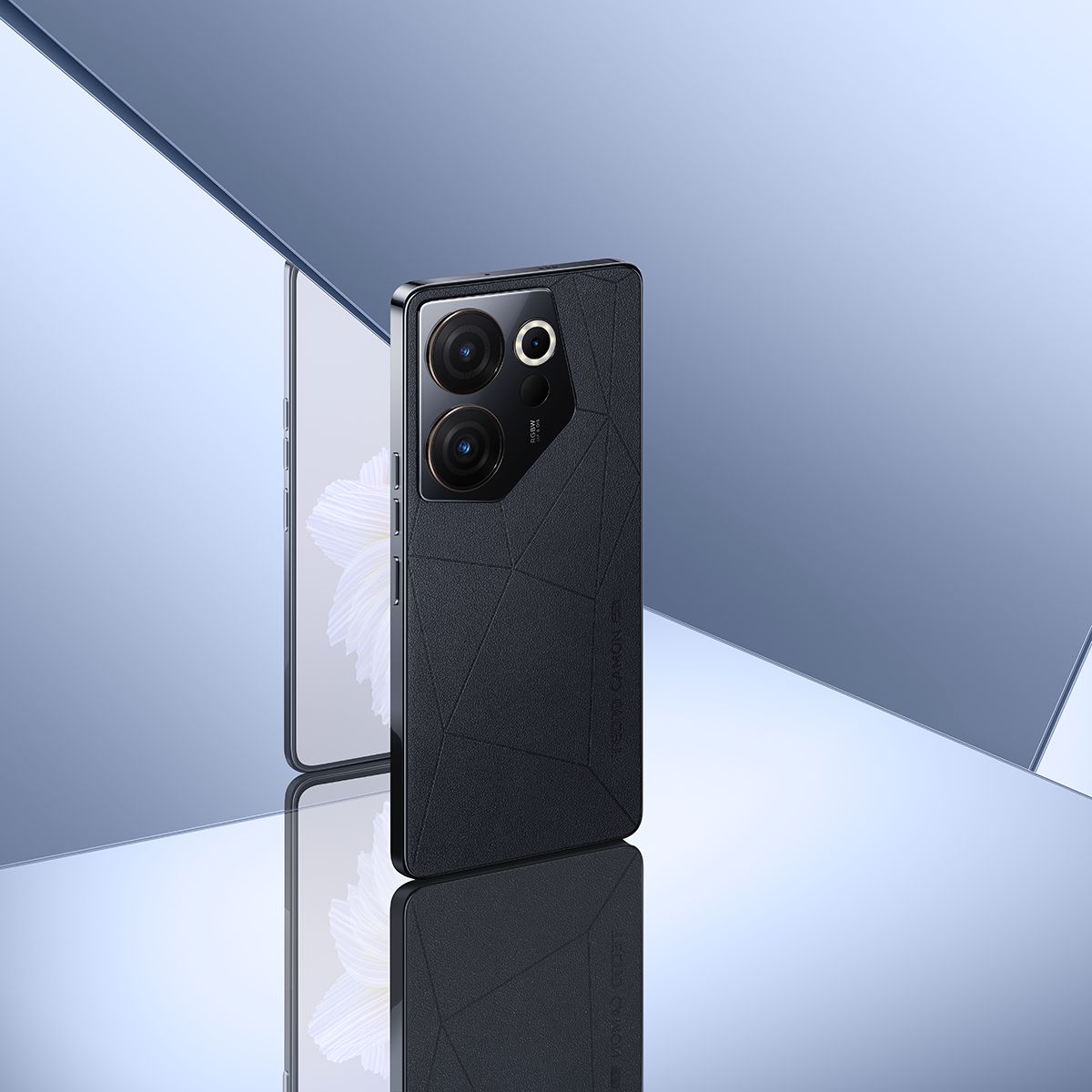 MhercieeD's tweet image. The TECNO CAMON 20 designed to fit your emotions.
#TECNOCamon20