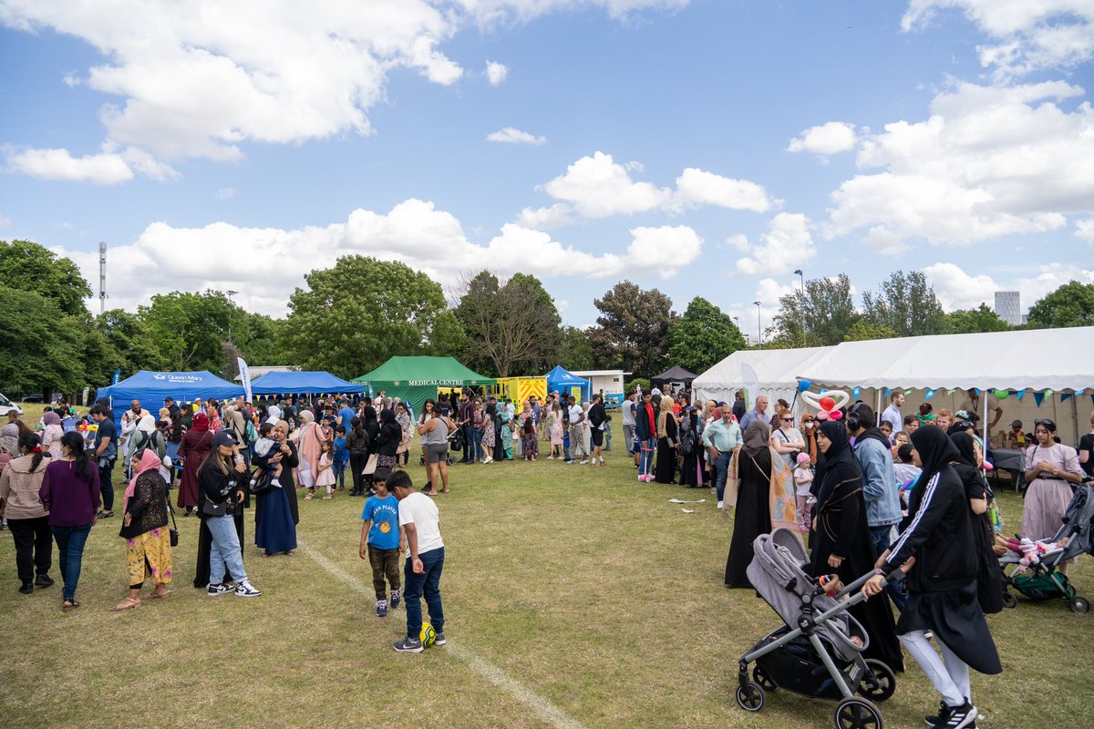 This time next Saturday 10th of June, the Festival of Communities will be in full swing in Stepney Green Park!
With games, sports, face painting, henna and bouncy castles - there will be something for everyone!
Make sure to join us for free family fun in the sun. 11.30am-4.30pm