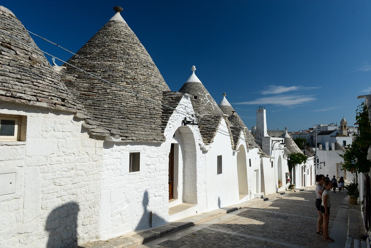 Pfeffer_Blog's tweet photo. Buon giorno aus #Apulien! Nach #Monopoli, #Alberobello, #Ostuni &amp; Co. war gestern #Bari „dran“. Zum Abendessen gab es Orecchiette-Nudeln frisch vom Markt. So kann es gern weitergehen.

@VisitPugliaNET #WeareinPuglia #Puglia #visitpuglia  #woderpfefferwaechst #travel #reisen https://t.co/e5nyqRVqZO