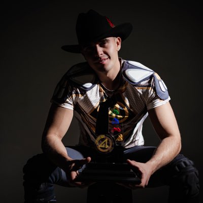 Irvin Villatoro on Twitter: "#NewProfilePic"