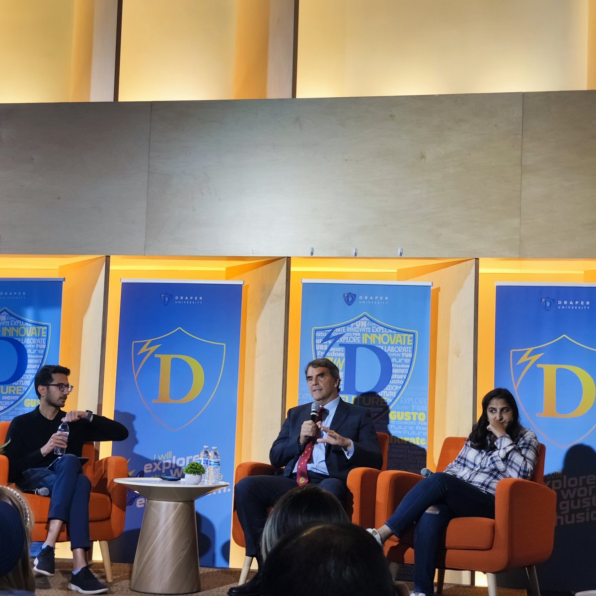 Tim Draper and Surbhi Sarna from #Ycombinator shared invaluable insights on a panel discussion 'Seed Stage fundraising' at SF #techweek23 🔥 

#BTC #VC #startups $ISP #Web3