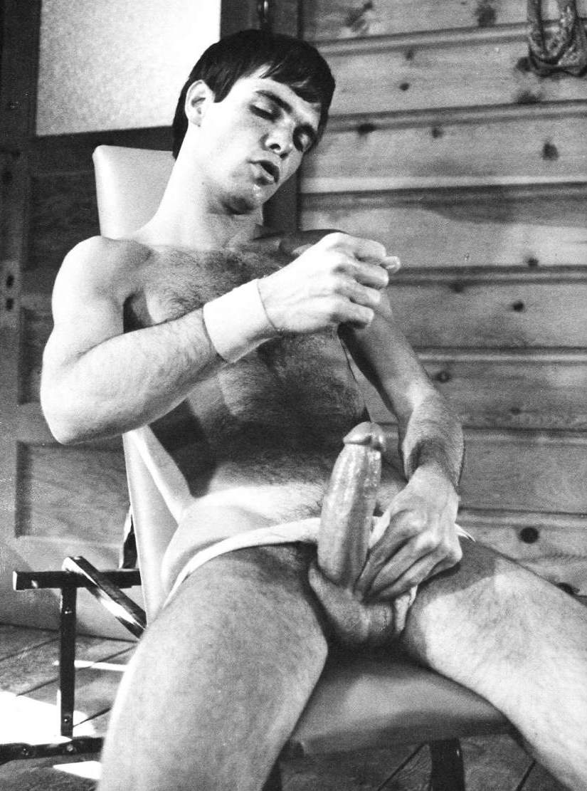 dumbsterfire on X: Vintage Gay Porn gayvintage vintagegay boner hardon  stiffdick t.co38umjdf3hv  X