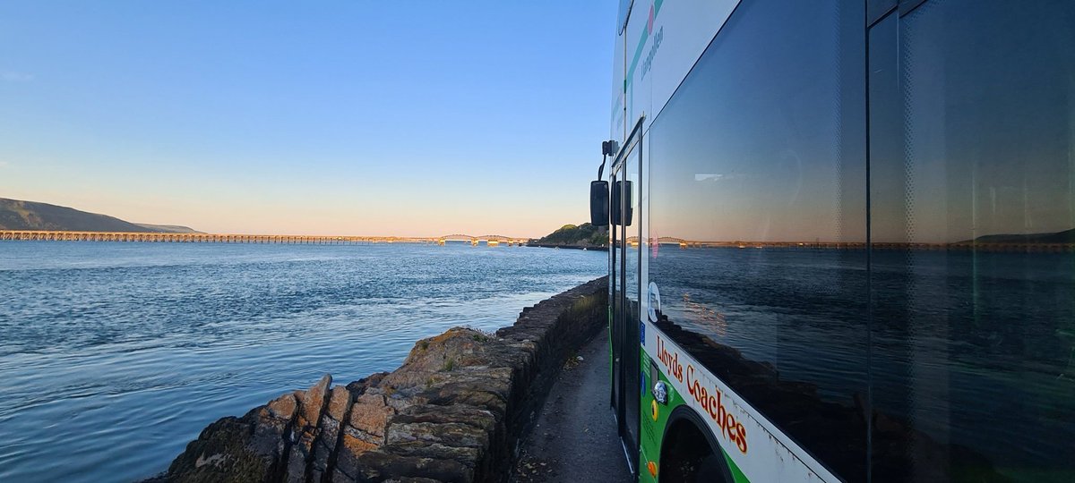 🏖 Good morning from Barmouth

🌞 It looks like it's going to be another scorcher, with highs of 21°c

Get there with 1Bws, unlimited bus travel across North Wales

Adult £6.00
Child (5-15) £4.00
Mytravelpass - Fyngherdynteithio (16-21) £4.00
Family (2 Adults & 3 Children) £13.00