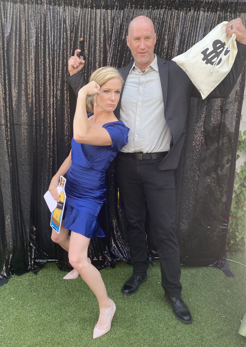 Friday Evening Weddings with Frankie  at the House of DIRT 🥳📸 #wedding #photobooth #selfie #socialmediamarketing  #selfiestation  #party #bishoparts #frankiesselfiestation #weddingwire 
#dallas #dallasphotobooth