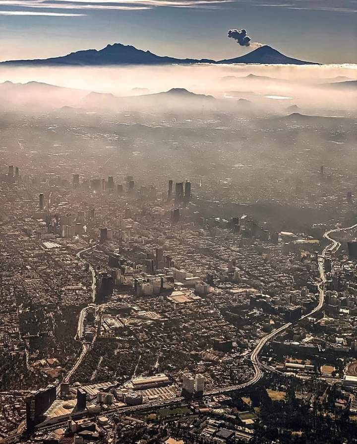 DavidD46986735's tweet photo. La ciudad de mis abuelos https://t.co/w70OlariDd