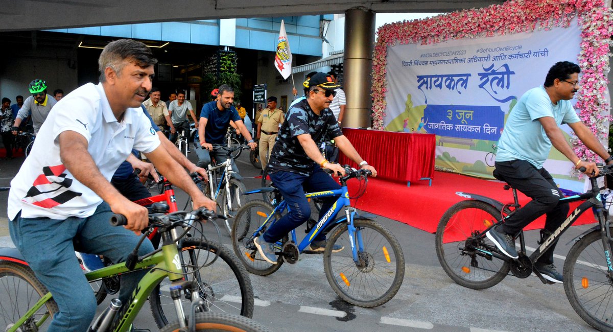 PCMCSarathi's tweet photo. #world_bicycle_day_2023 #pcmc #pimprichinchwad #mohua #smartcitiesmission #Cycles4Change #streets4people #pcmcinsta #mh14 #maharashtra #india #bicycles #bicycle #cycles #cycle #cycling #cyclellife #cycleride #cyclephotos #cycleshots #cyclists #cyclingcities #cyclingcity https://t.co/pOIHda6RP7