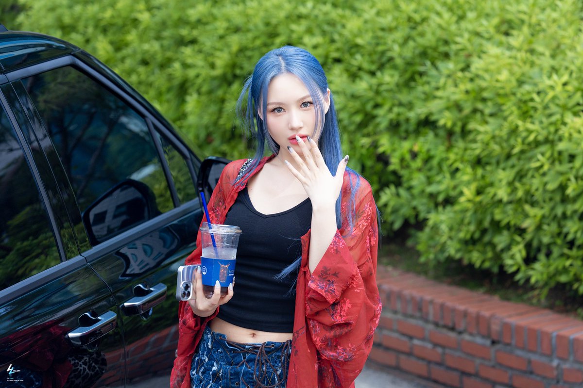 eggyhourly's tweet photo. #SIYEON #시연 https://t.co/NPyXFLSXdj