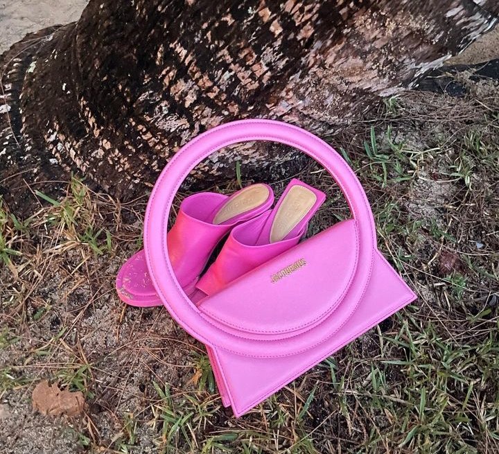 ㅤㅤ

        —  清水 ; O6O3
             : Bye work, hi elyu
ㅤ   
ㅤㅤㅤㅤ