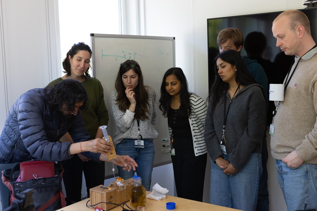 Michael Sars Centre (@msarscentre) on Twitter photo After heading to Byfjorden to collect samples, Manu Prakash <a href="/PrakashLab/">PrakashLab</a> demonstrated <a href="/planktoscope/">PlanktoScope</a>, a modular, open-source platform that allows for high-throughput quantitative imaging of #plankton samples for citizen oceanography.
➡️planktoscope.org
<a href="/UiB/">Universitetet i Bergen</a> <a href="/SDGbergen/">UiB Ocean / SDG Bergen</a> <a href="/embl/">EMBL</a> After heading to Byfjorden to collect samples, Manu Prakash <a href="/PrakashLab/">PrakashLab</a> demonstrated <a href="/planktoscope/">PlanktoScope</a>, a modular, open-source platform that allows for high-throughput quantitative imaging of #plankton samples for citizen oceanography.
➡️planktoscope.org
<a href="/UiB/">Universitetet i Bergen</a> <a href="/SDGbergen/">UiB Ocean / SDG Bergen</a> <a href="/embl/">EMBL</a>