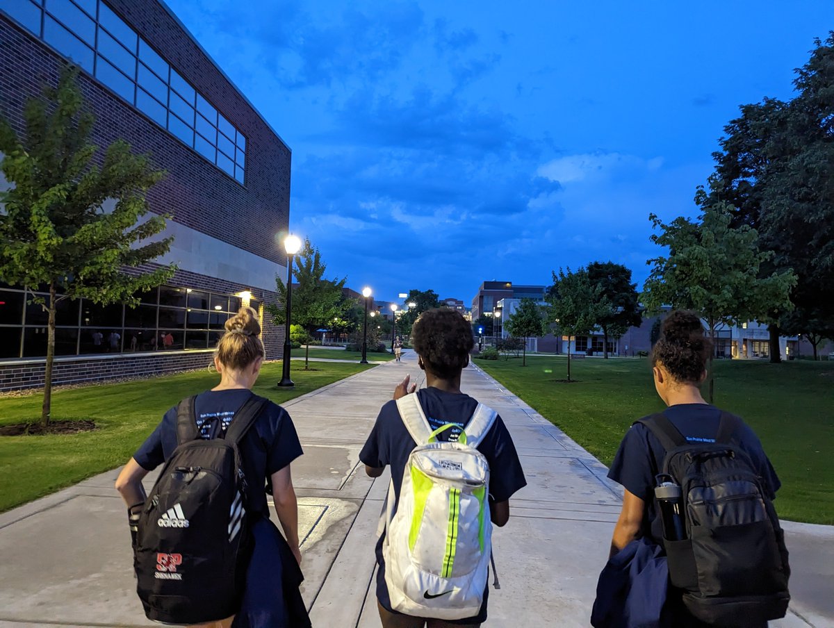 SPW_oconnor's tweet image. Right up there with 2021 as the "most memorable" WIAA State Meet.