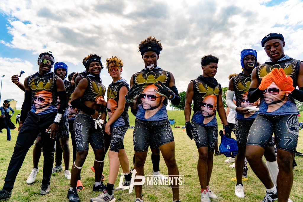 hardcorespin's tweet image. It was a great day @SMUFB camp for @LamarTexansFB @RecruitLamar 2024 CB @boykins2312 plus the opportunity to link up with the family @Deriqking__ QB @XFLDefenders working with the QB's.
#LLKing #BYFELITE7V7