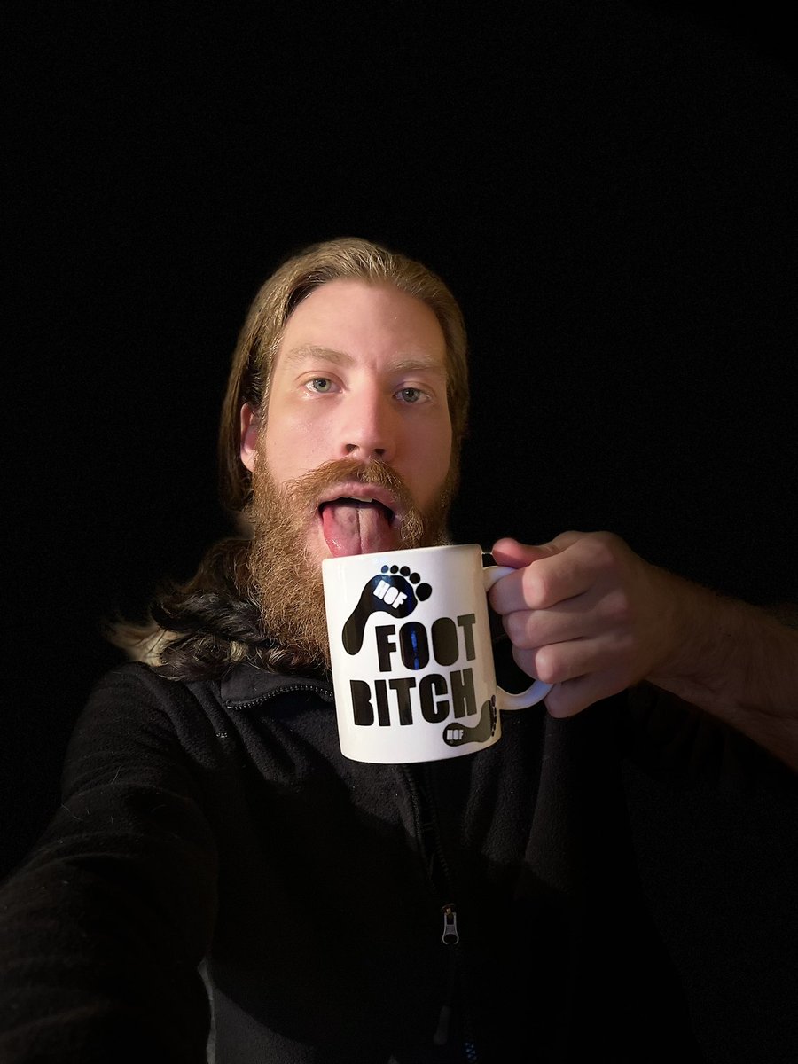 Good Morning ☕️ Kaffee mit Fußgeschmack wäre so geil 😋😂