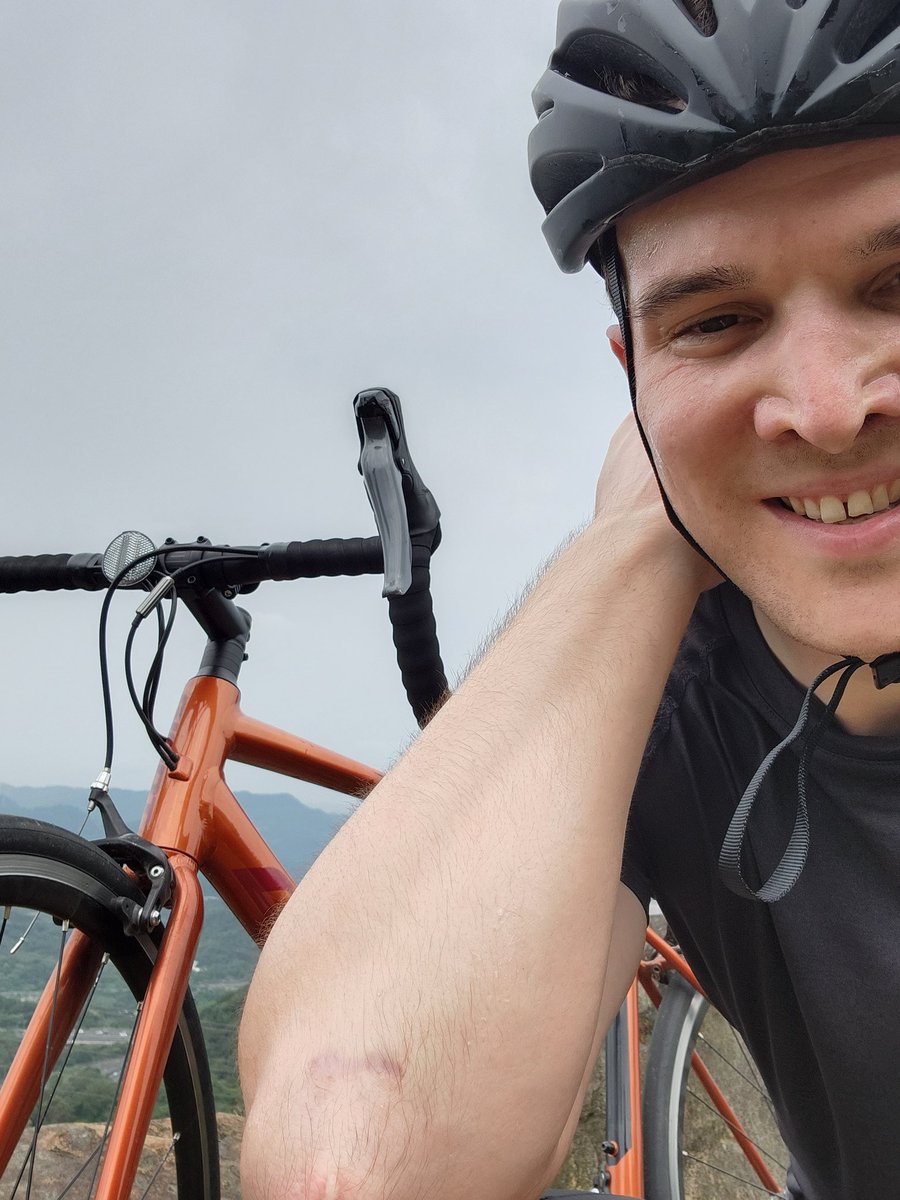 First time on my bike since I crashed out of the Puyuma triathlon back in March. Feels good.