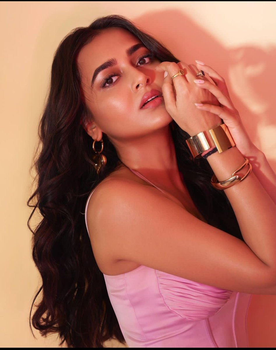 7 days to go 🥳❤️
#HappyBirthdayTejasswiPrakash 

TEJASSWI BIRTHDAY MONTH

#TejasswiPrakash #TejRan