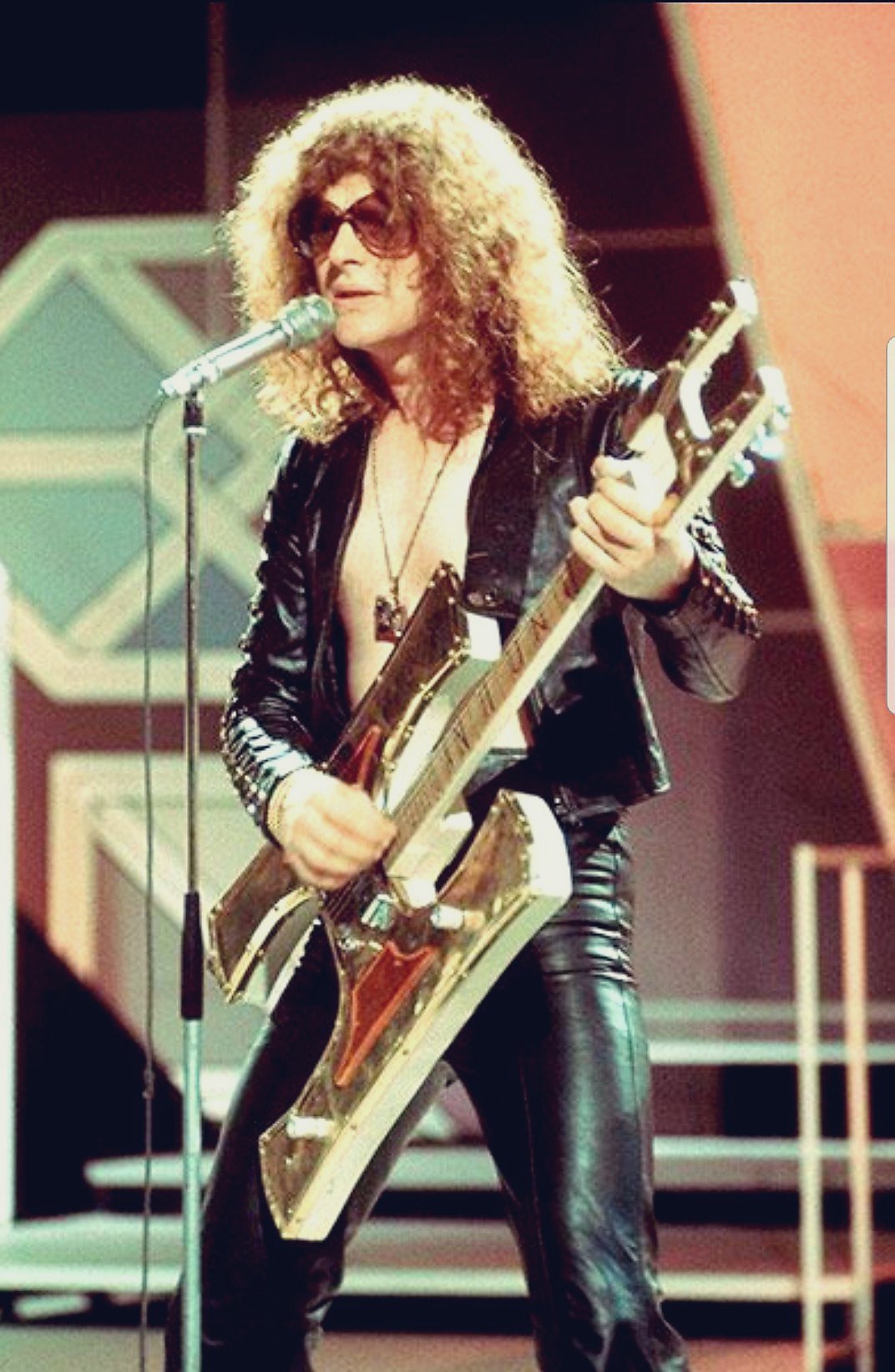 Happy Birthday to Ian Hunter. Born in England in 1939.   