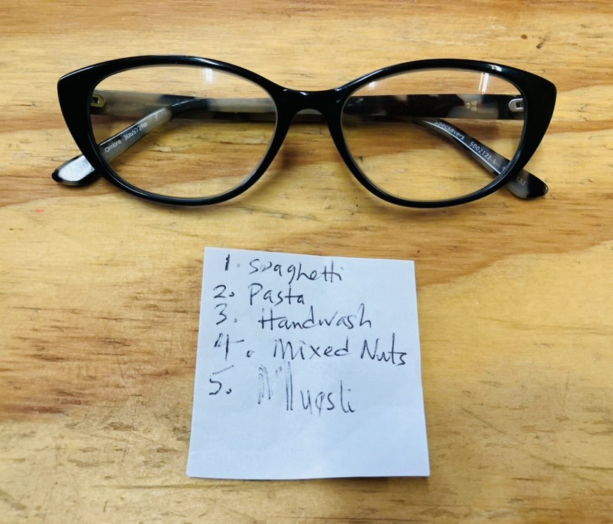 Quite possibly, the smallest #shopping list we’ve ever seen (in size- not content 😊) 
#thingsthatmakeyougohmm 😊🥸 <a href="/kupukupu_biruu/">Kupu~kupu biru</a> <a href="/soulfultiz/">Tony</a> 
#organisied #customers 💕#loveit

Small list/#bulk amounts 😊😊😊
What’s on your list for the weekend?…
Come and see us at <a href="/toxtethtv/">Toxteth TV</a>