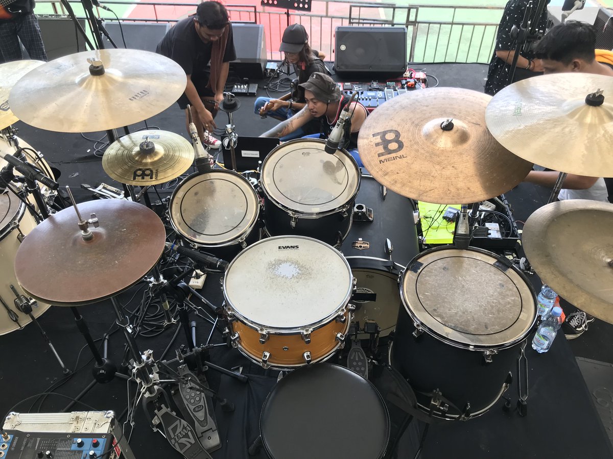 Malam ini di politeknik negeri banjarmasin! <a href="/muramrock/">MURAM</a>