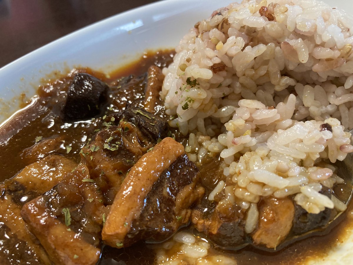 kenkenken0719's tweet photo. Shima canの、
「えびすもち豚のプルーン煮」をいただきました！

もう、
・お肉とろとろ
・缶とは思えない本格的なお店の味
・酸味甘味旨味で、ご飯もぺろっと
でした！

makuakeで、まだ販売中みたいだ！！
https://t.co/FfZsAkFm8I

#shimacan #shimacan応援祭り #Makuakeアンバサダー #PR https://t.co/GSou3SmCvW