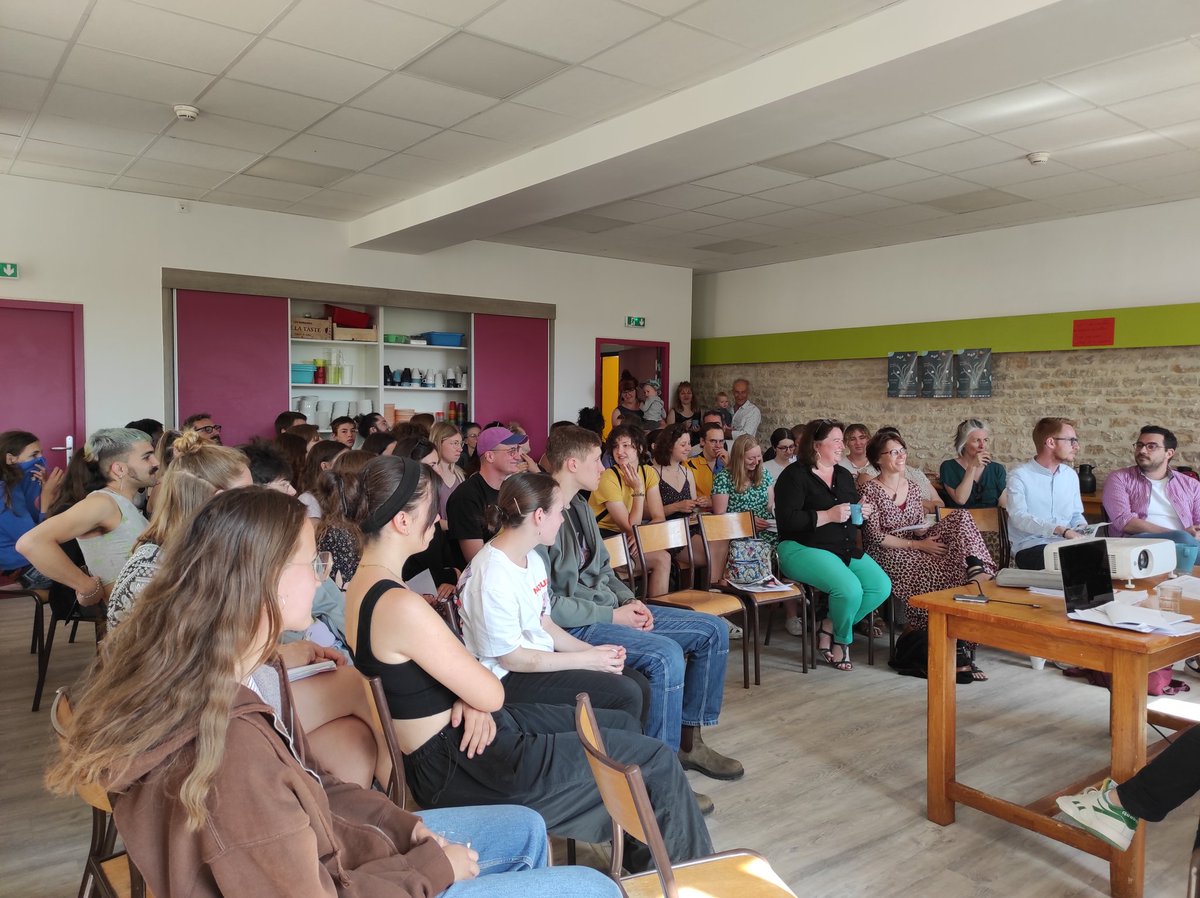 c'est parti pour l'assemblée générale de la Maison de Courcelles ! Une rétrospective de 2022 riche et dynamique !