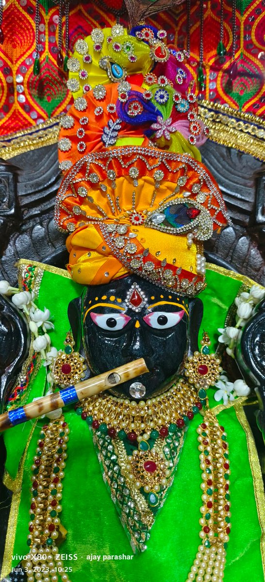 Krmundiyar's tweet photo. #जयश्रीचारभुजानाथजी #दर्शन #श्रीराधेराधे #JaiShriKrishna #Thakurji #sanwariya #badamandir #charbhujanathji #Bhilwara #Rajasthan https://t.co/xA9auHEYba