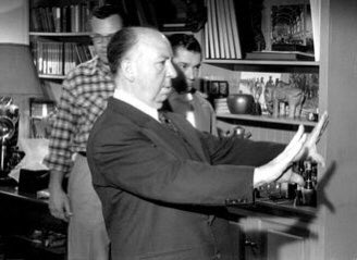 Prepping the actors prior to filming… watch this space - wed 7th June #arthurschristmastale  <a href="/HighparkPS/">Highpark Primary & LCR</a> @KnightswoodP <a href="/AntoninePrimary/">Antonine Primary 💫</a> @Doug_GCC <a href="/shelterscotland/">Shelter Scotland</a> <a href="/BBCPolliemac/">Pauline McLean</a>