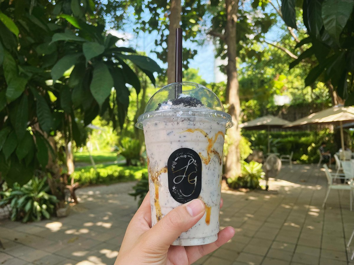 mimi_InParis's tweet photo. ถ้านั่งคาเฟ่แล้วเหงา ลองมานั้งข้างเราดูไหม
#leafgarden https://t.co/0BH9UTI3lG